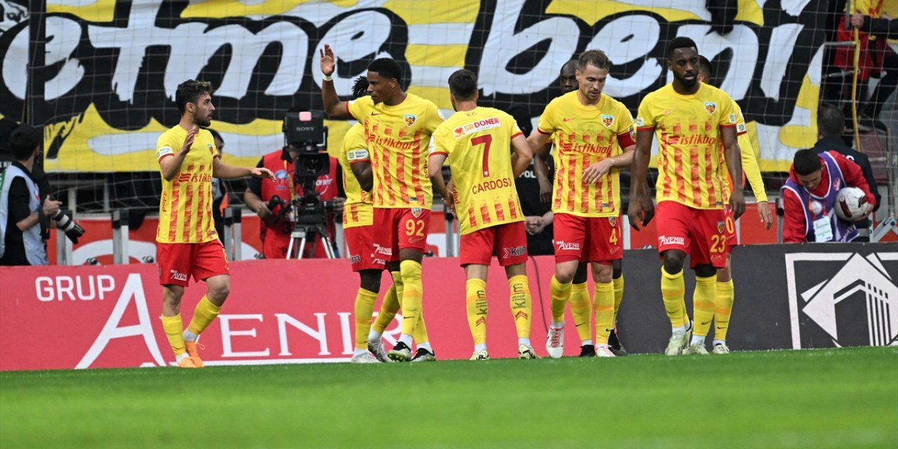 Kayserispor 5 futbolcu ile sözleşme yeniledi