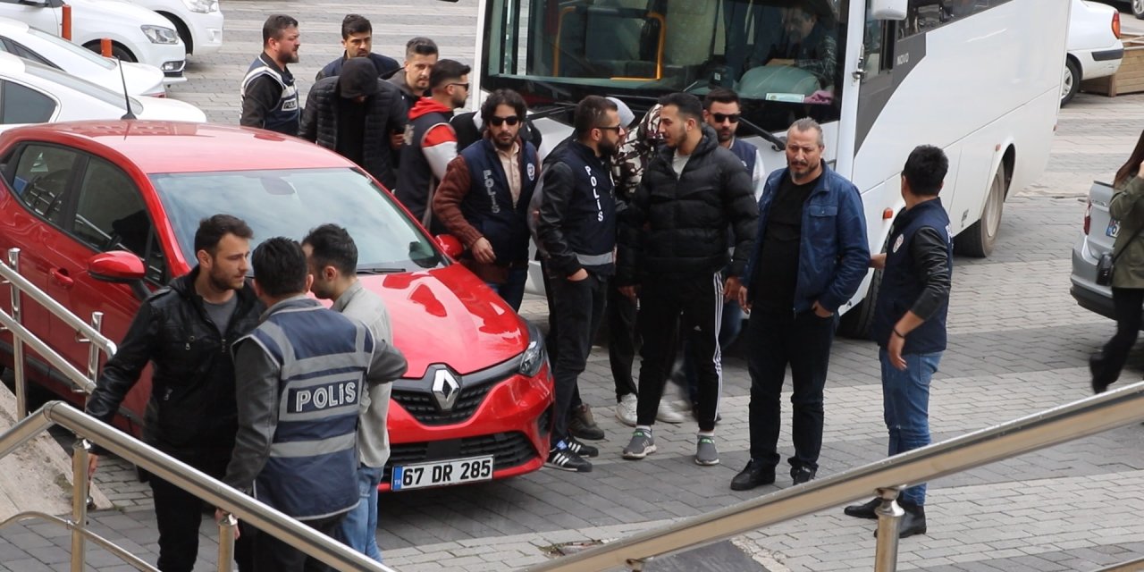 Tahta kaşıkla cinsel saldırı davasında yağma suçundan tahliye kararı