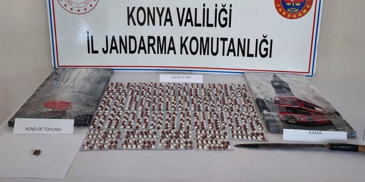 Konya’da durdurulan araçtan yüzlerce uyuşturucu hap çıktı