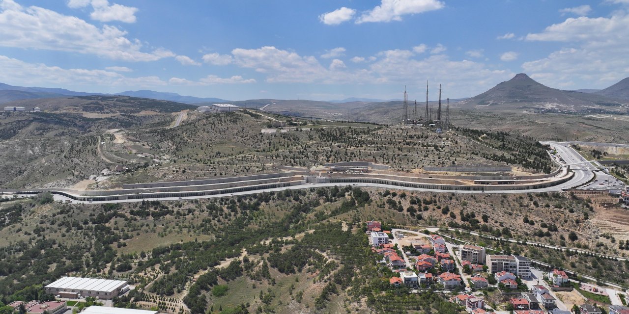 Ünlü mekandaki çalışma bittiğinde Konya panoramik olarak görülebilecek