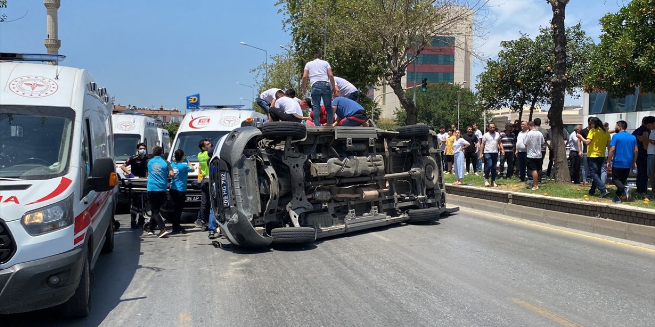 Otomobille çarpışan ambulans devrildi! Hasta hayatını kaybetti