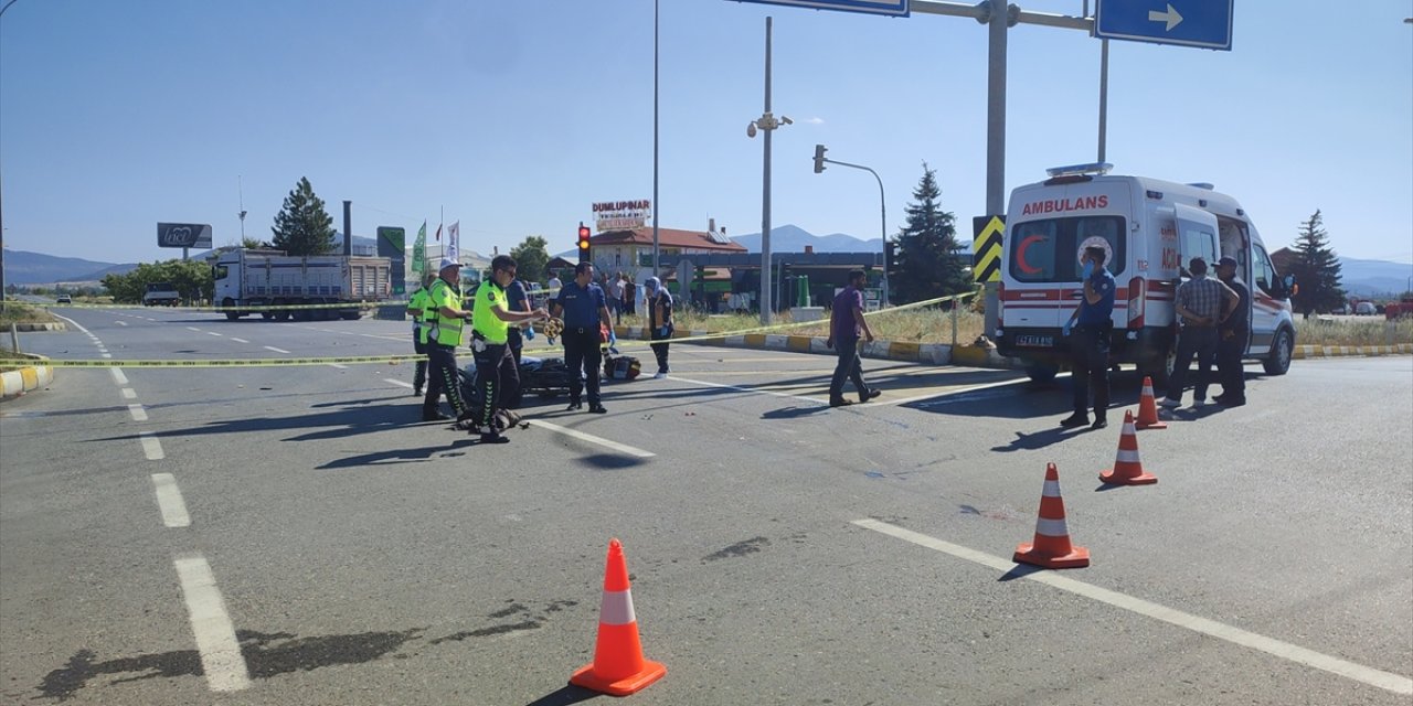 Konya’da pikapla çarpışan motosikletli öldü