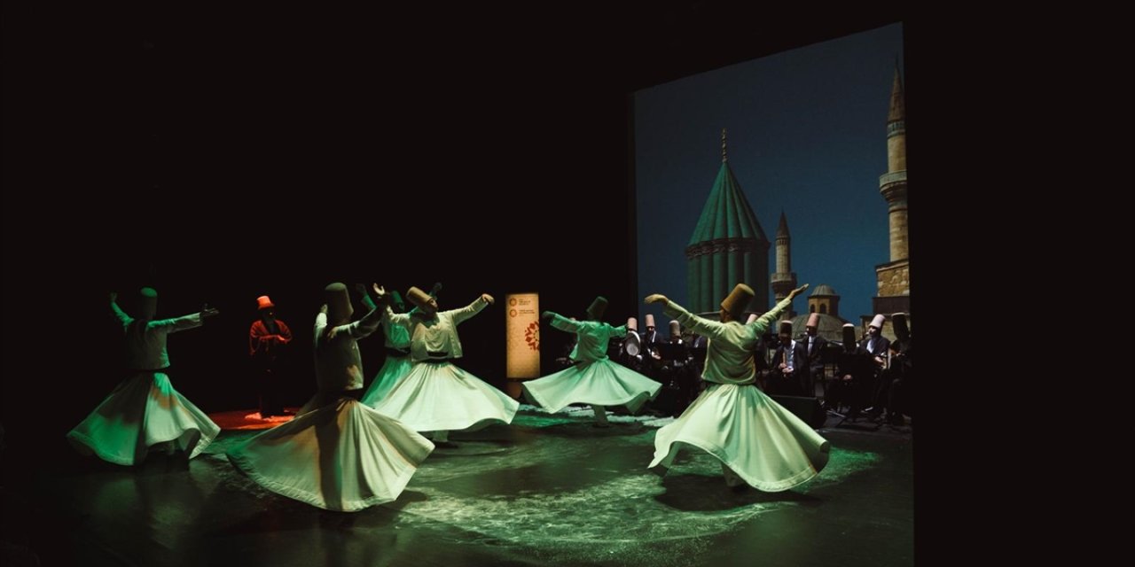 Macaristan’da Konya Türk Tasavvuf Müziği Topluluğu sema gösterisi icra etti