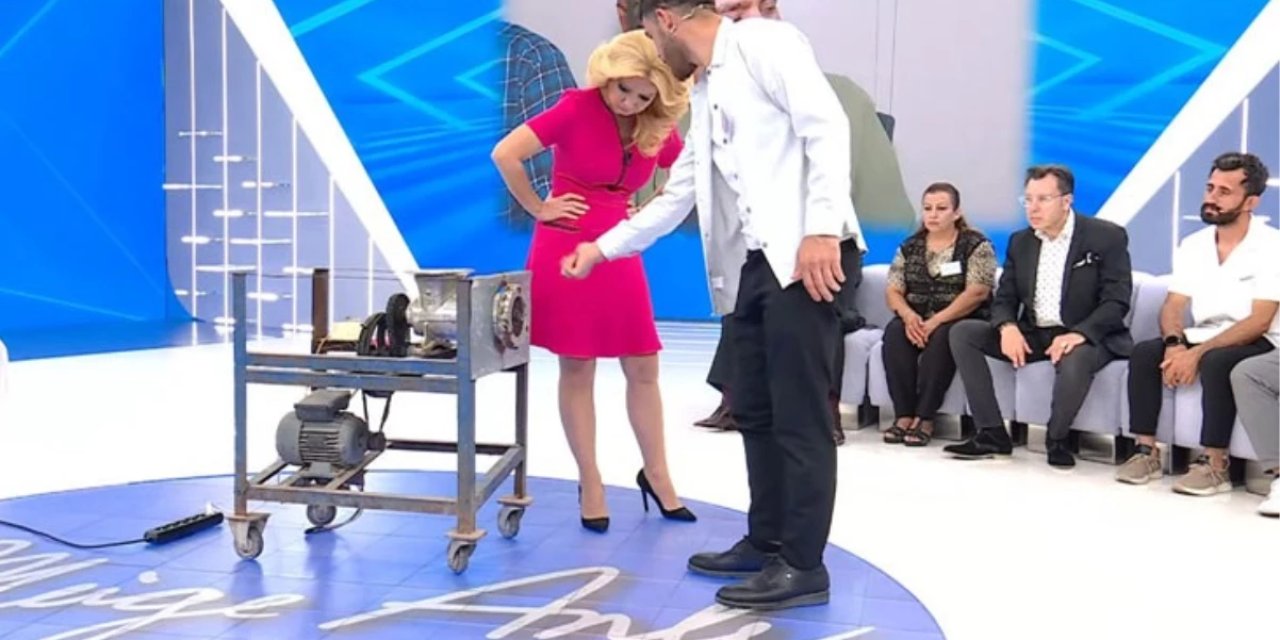 Bunu da gördük! Öldürülen kişinin kıyma yapıldığı makine stüdyoya getirildi