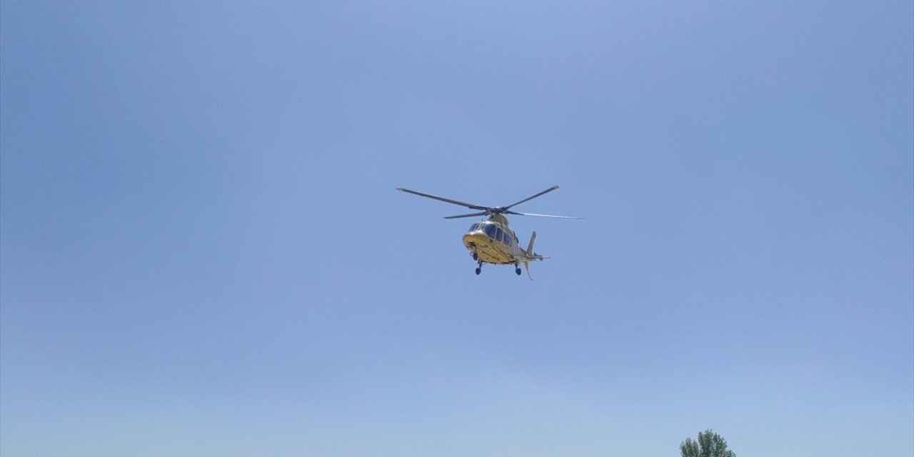 Konya’da ambulans helikopter 1 günlük bebek için uçtu