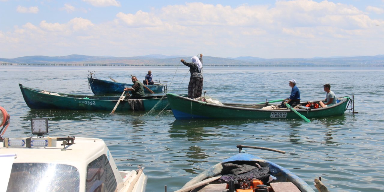 Konya'da balıkçıların beklediği gün geldi, yasak sona eriyor