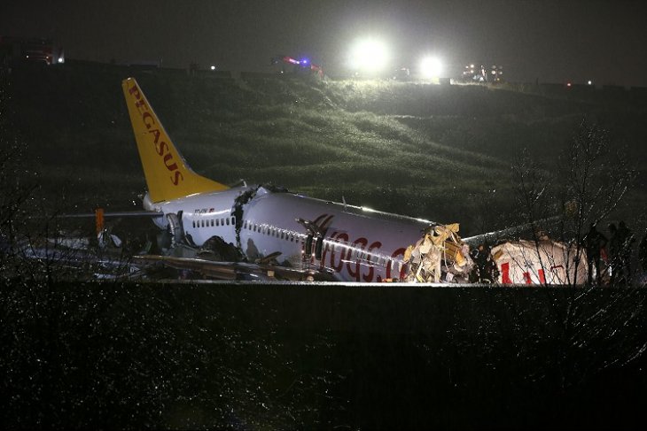 Kaza yapan uçağın pilotları hakkında soruşturma başlatıldı
