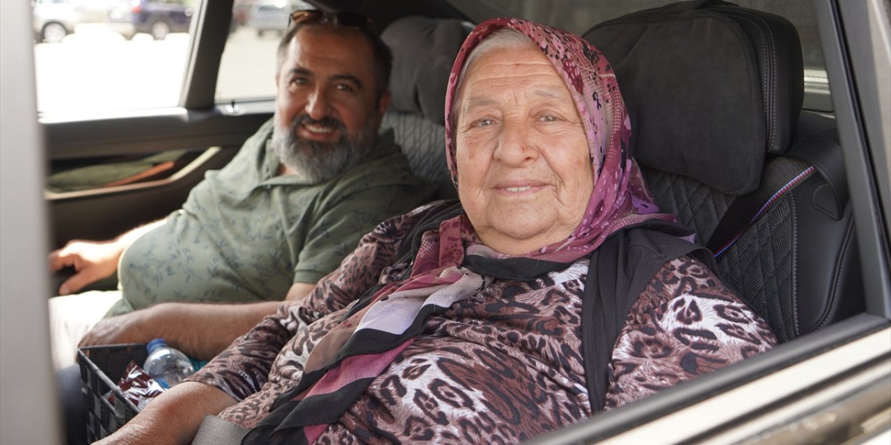 Memleketine ayak basan Konyalı gurbetçinin mutluluğu