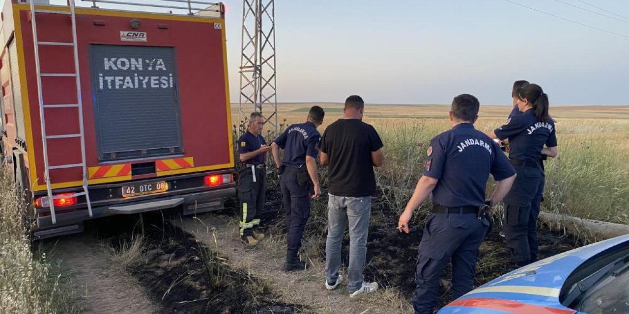 Konya’da akıma kapılan kuşlar arazide yangın çıkardı