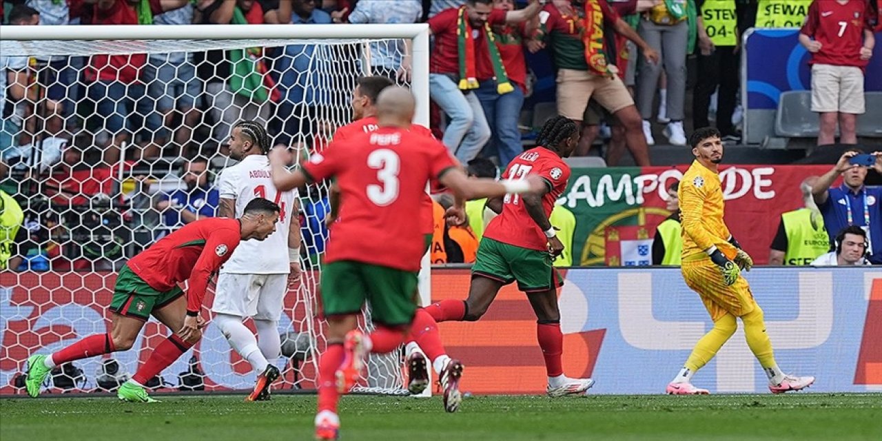 A Milli Futbol Takımı, Portekiz'e yenildi