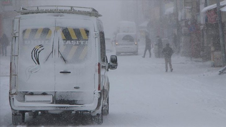 Konya'da eğitime kar engeli! Bir gün tatil edildi