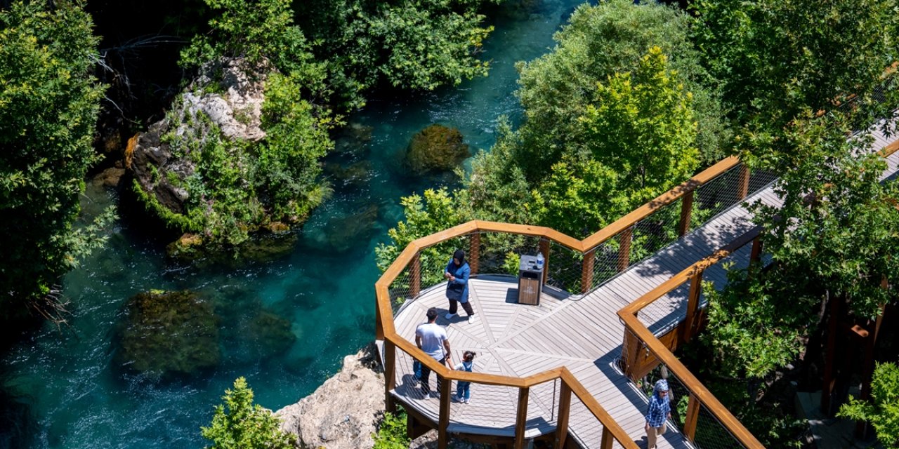 Yerköprü Şelalesi, Konya’da sıcaktan bunalanların mekanı oldu