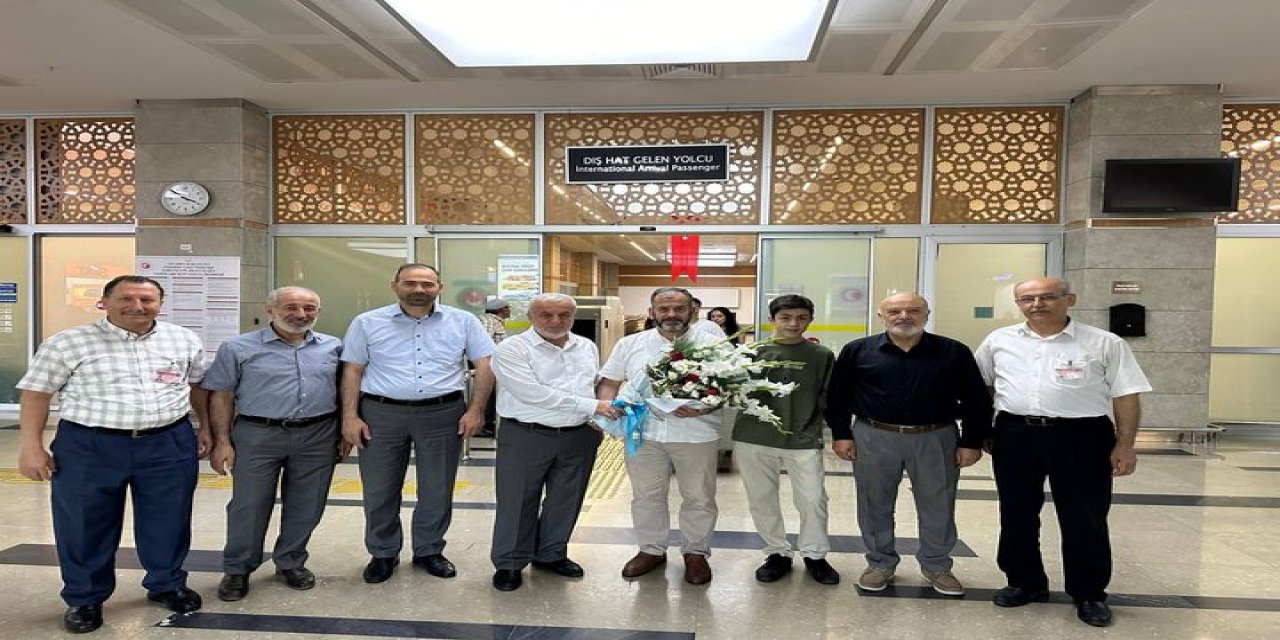 Hac görevini tamamlayan Konya Müftüsü Ali Öge Konya’ya döndü