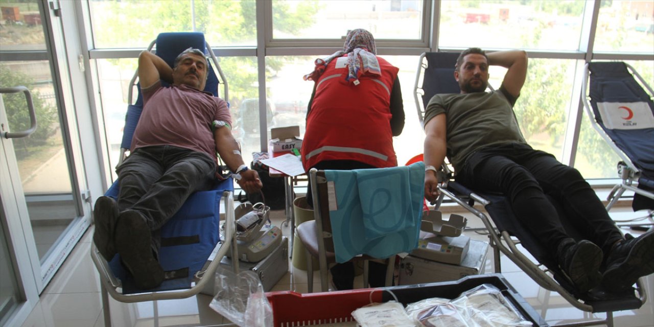 Beyşehir Adliyesinde kan bağışı kampanyası