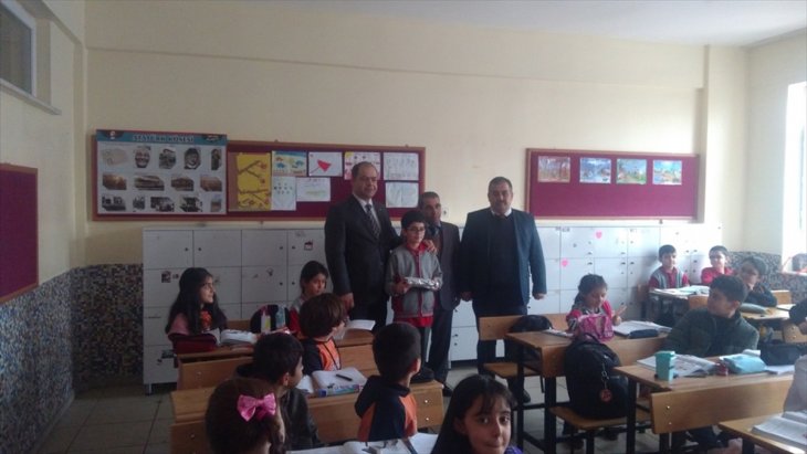 Resim yarışmasında il birincisi olan Seydişehirli öğrenci ödüllendirildi