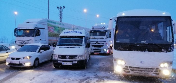 Konya'da kapalı yollar ulaşıma açıldı
