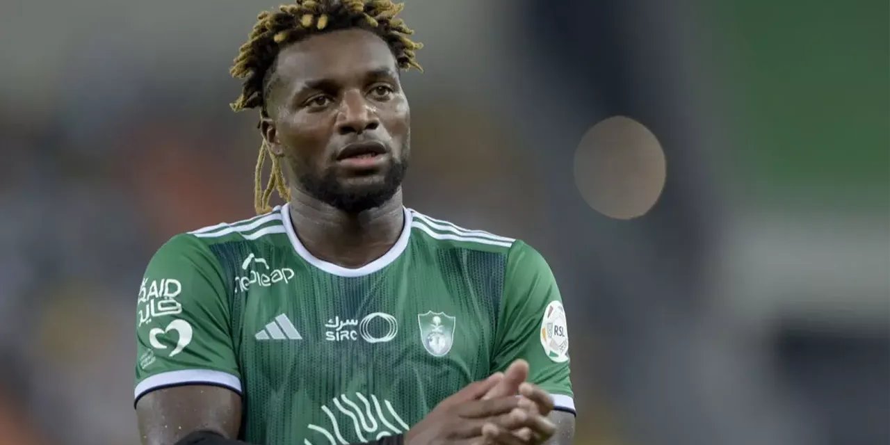 Mourinho ikna etti, Maximin imzaya geliyor