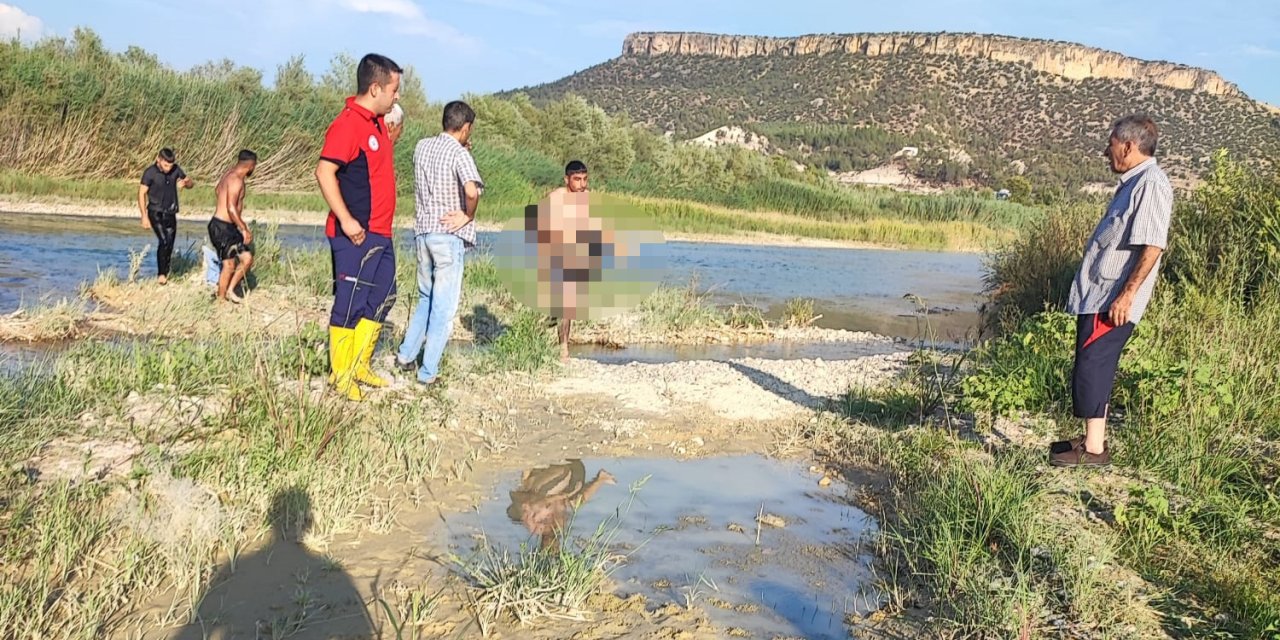 Serinlemek için ırmağa giren 14 yaşındaki çocuk boğuldu