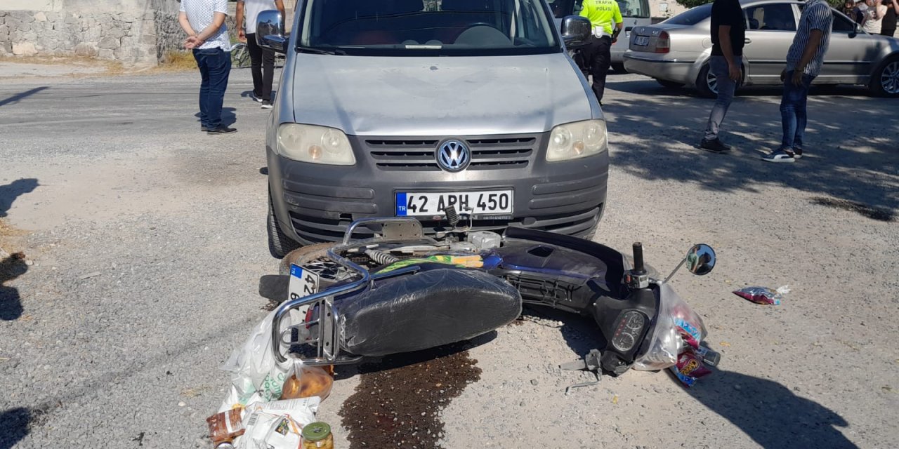 Konya’da kaza! Alışverişten dönen anne ve çocuğuna araç çarptı