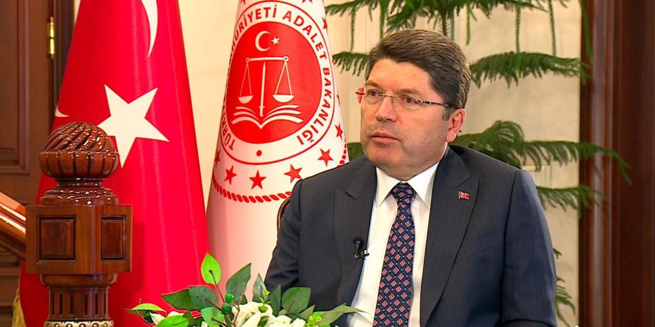 Bakan Tunç: Hayvanlarımızı da koruyacağız, insanlarımızı da koruyacağız