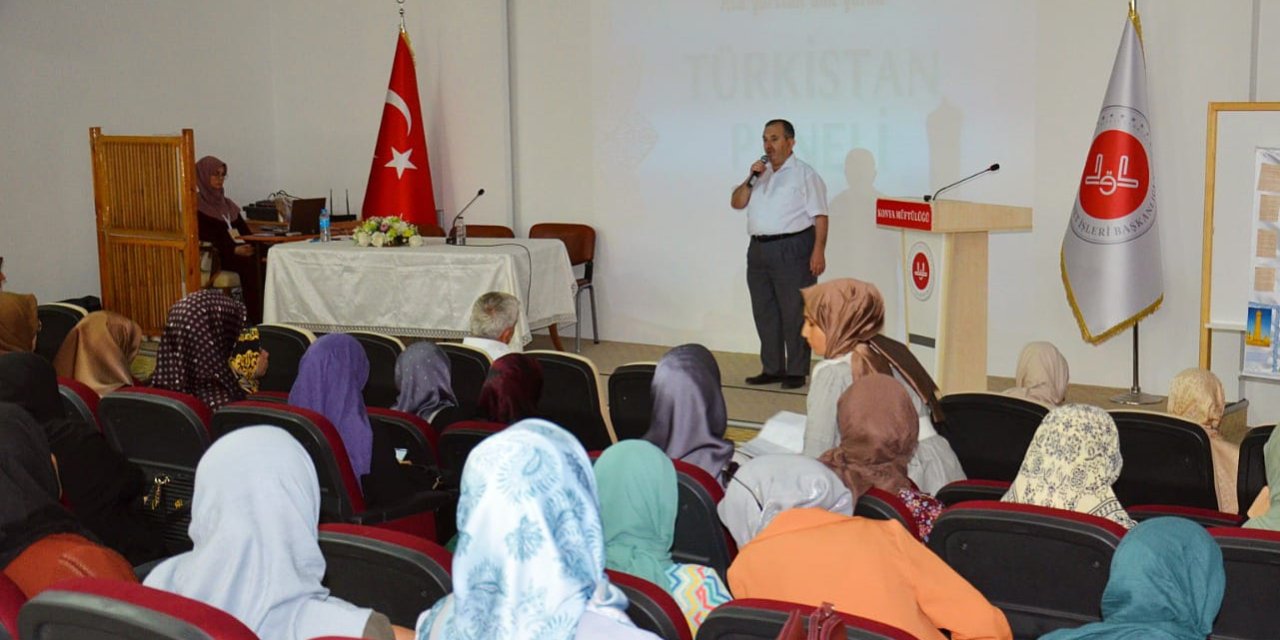 Konya'da Üniversite Yaz Akademisi başladı