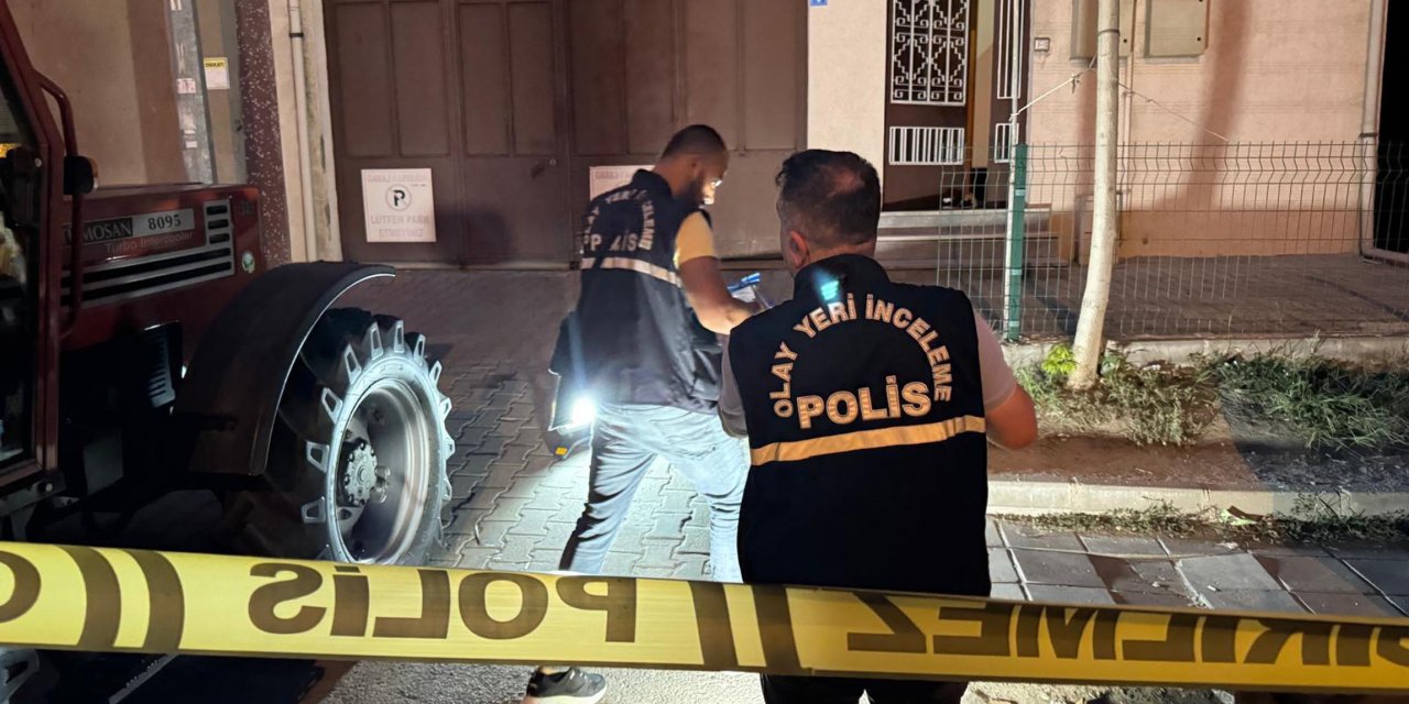 Pazarcı kardeşlere silahlı saldırı: 1 ölü, 1 yaralı