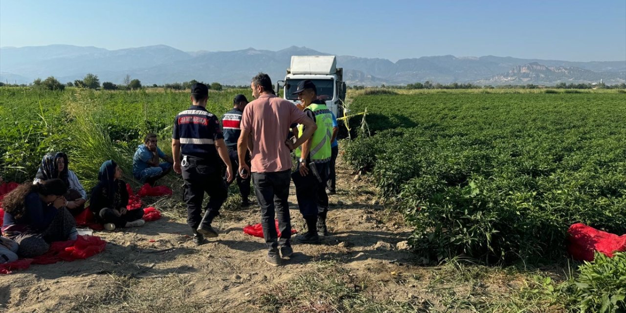 Çocuk kamyonetin altında kaldı, yakınları sürücüyü öldürdü