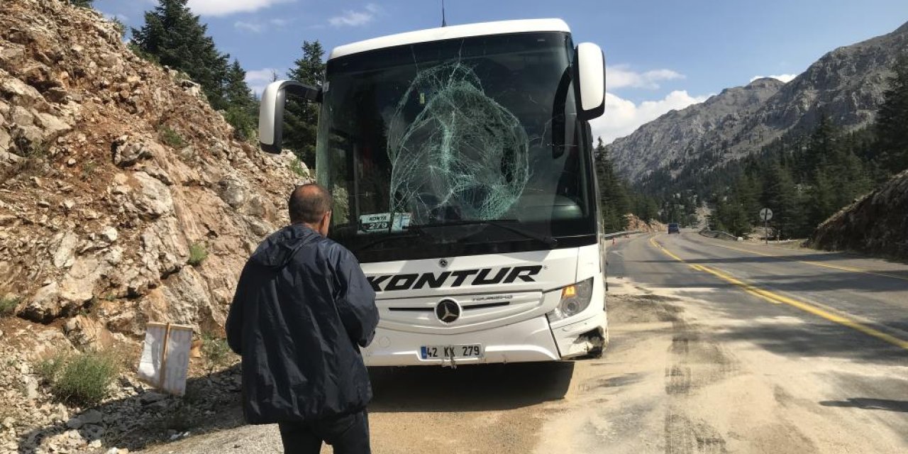 Konya otobüsü Antalya yolunda kaza yaptı