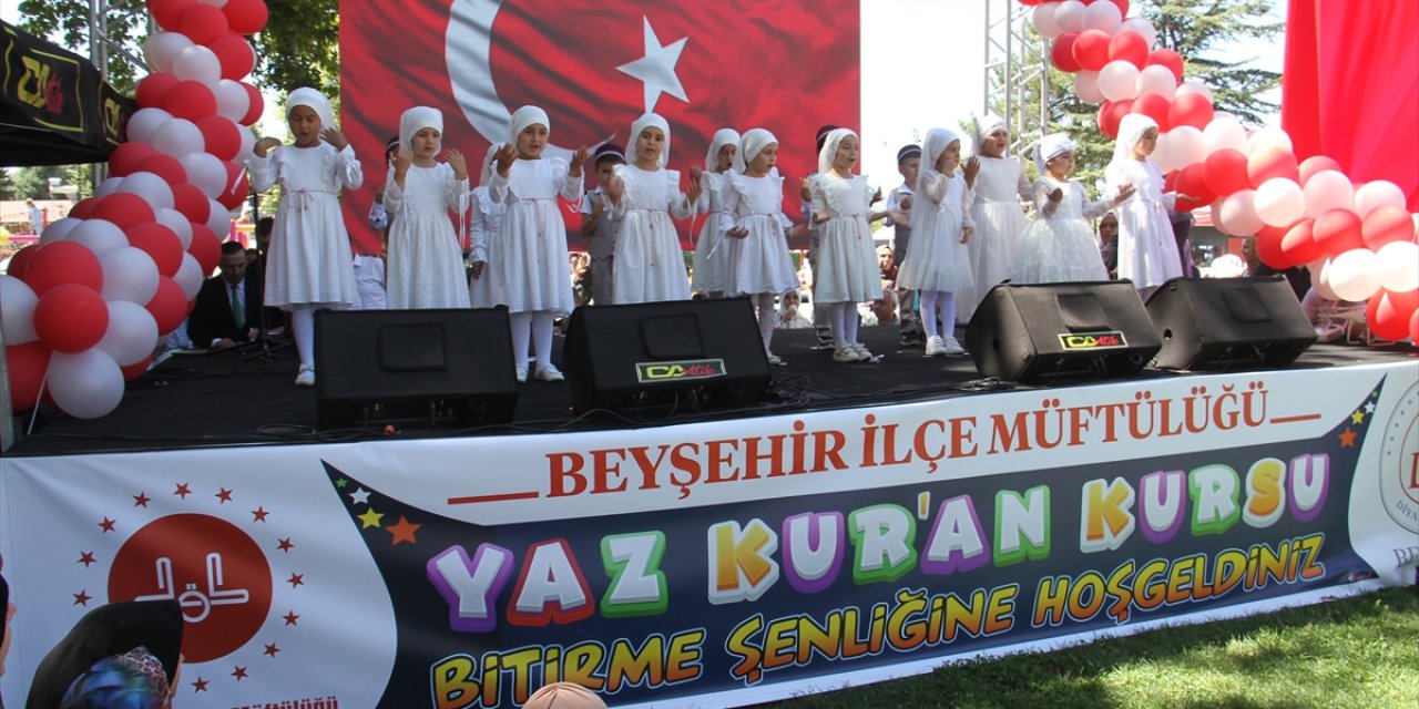 Beyşehir'de Yaz Kur'an Kursları Bitirme Şenliği