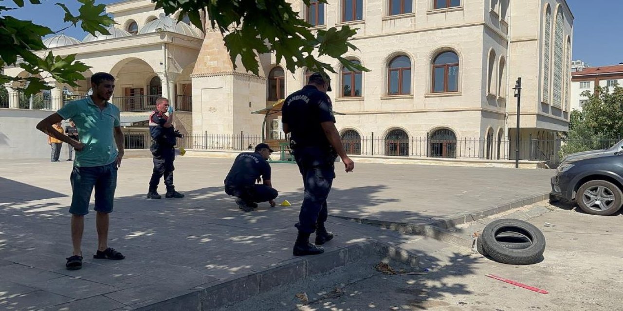 Namaz kılmaz için camiye gidiyordu, vuruldu