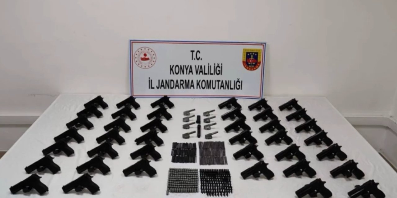 Konya’da 160 tabanca, 29 av tüfeği ele geçirildi