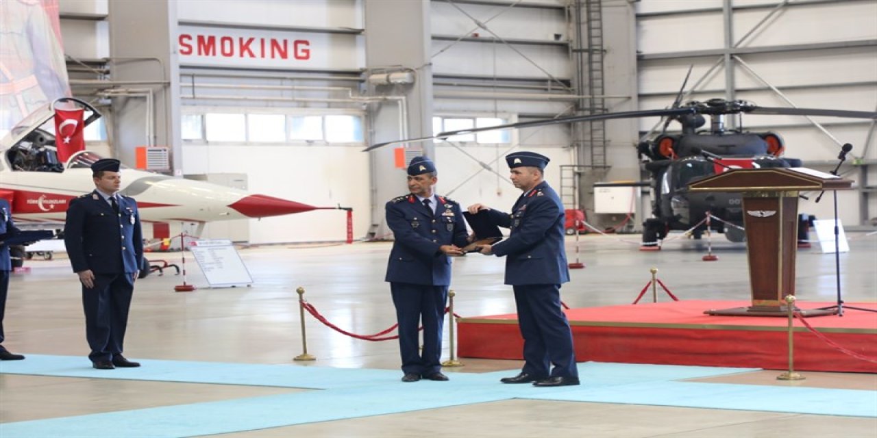Konya 3. Ana Jet Üs ve Garnizon Komutanlığında devir teslim