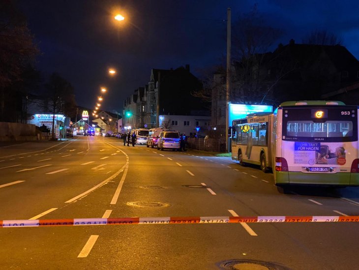 Almanya'da üç camiye bomba ihbarı yapıldı