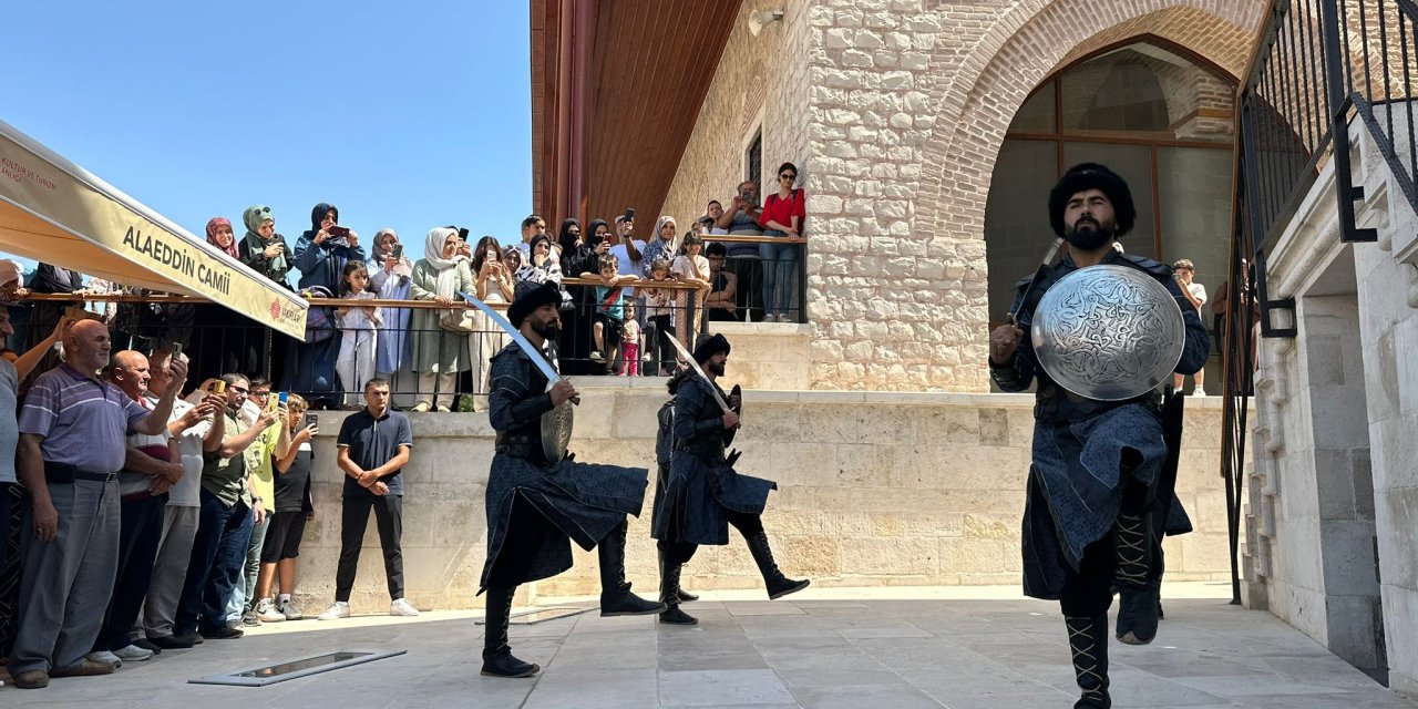 Zafer Haftası’nda Konya’da anlamlı nöbet değişimi