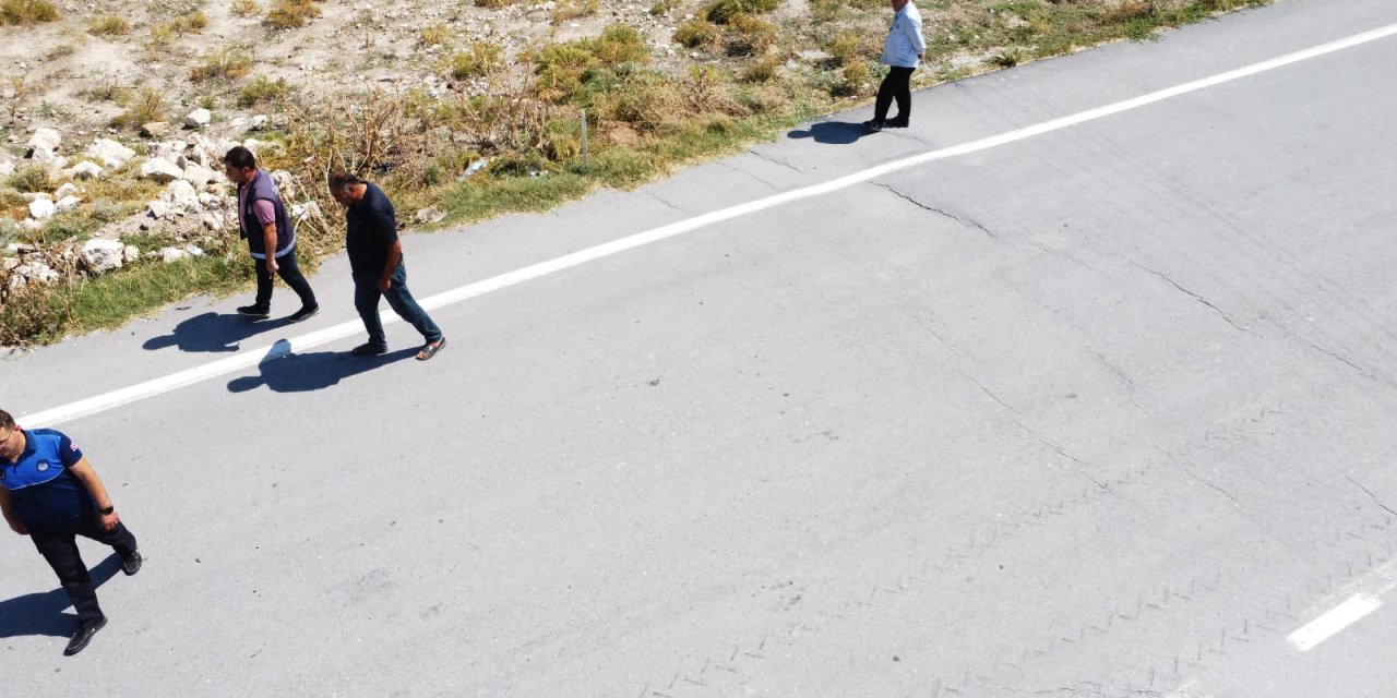 Konya’nın korkulu rüyası! Obruk oluşan yol kapatıldı