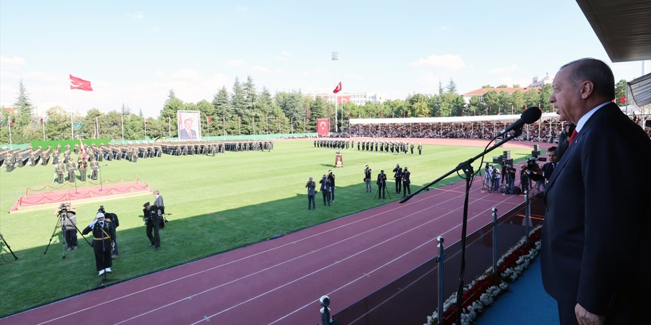 Kara Harp Okulu’nda mezuniyet heyecanı