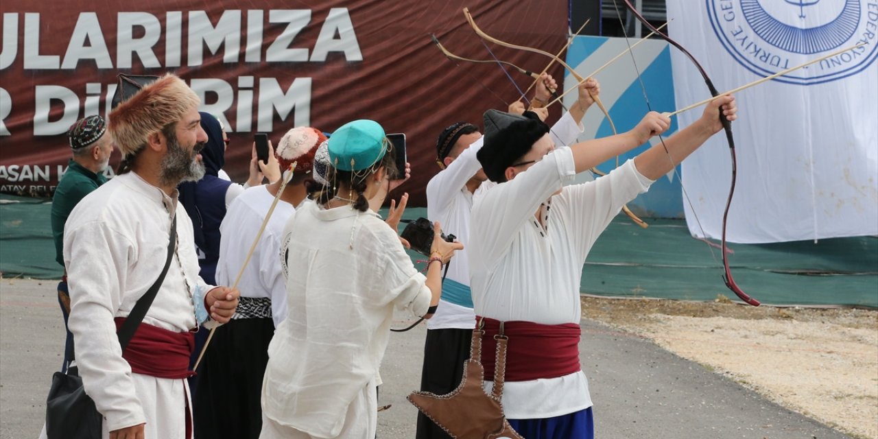 Geleneksel Türk Okçuları Türkiye Şampiyonluğu için Konya'da yarışıyor