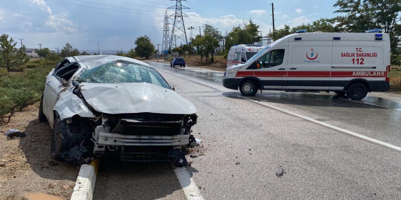 Konya'da yağış kazaya neden oldu, 3 kişi yaralandı