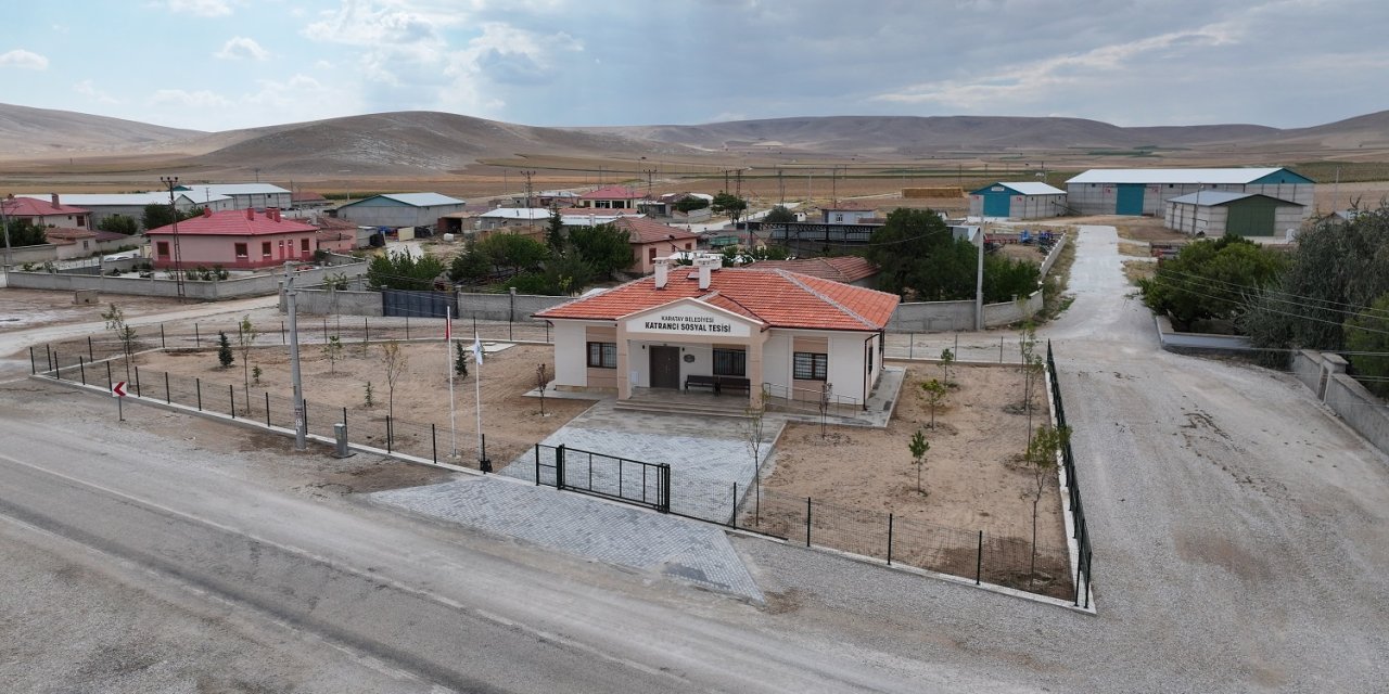 Konya’nın merkeze uzak bir mahallesine daha sosyal tesis kazandırıldı