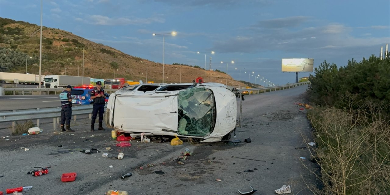 Otoyolda feci kaza! 1 çocuk öldü, 5 kişi yaralandı