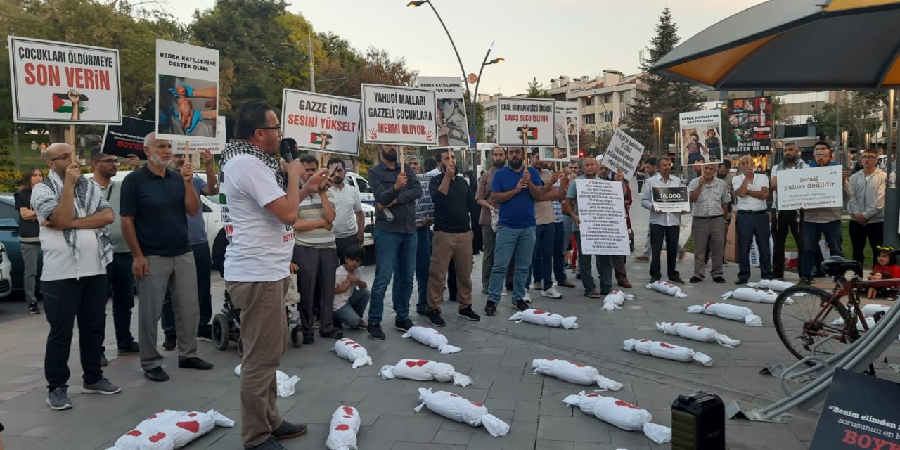 Konya’da katil İsrail’e Gazze tepkisi böyle gösterildi