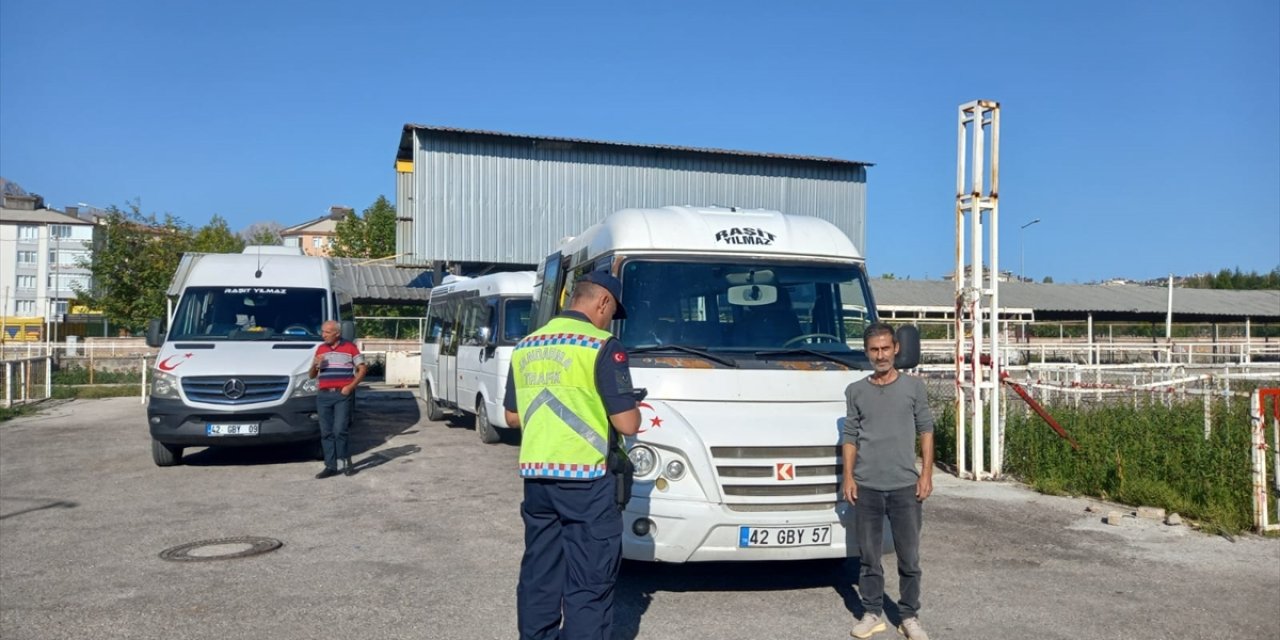 Konya Seydişehir’de öğrenci servisleri denetlendi