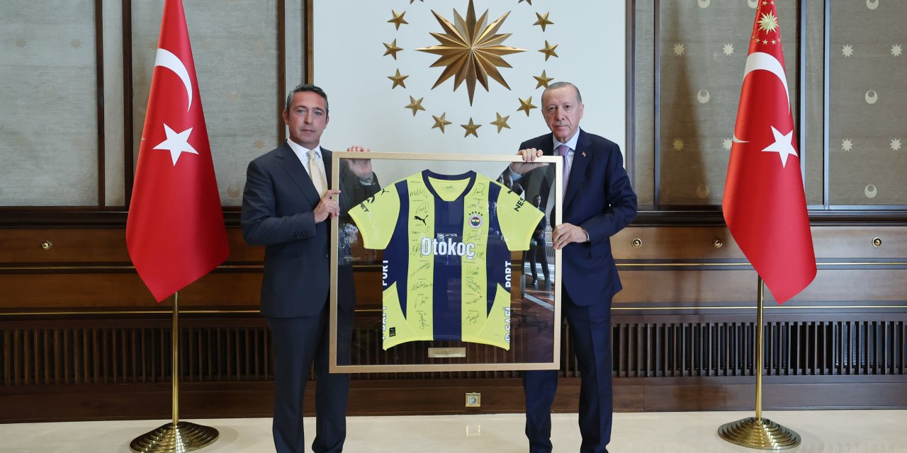 Cumhurbaşkanı Erdoğan Fenerbahçe Kulübü heyetini kabul etti