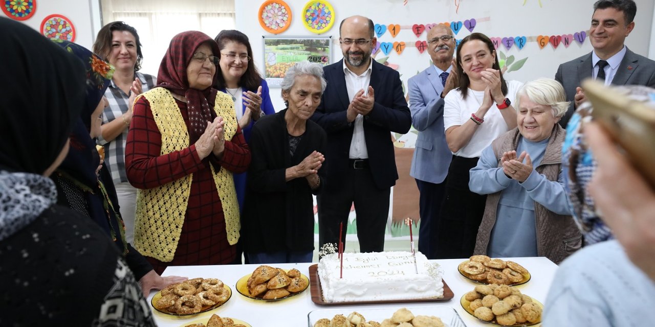 Karatay’da unutanlar özel günde unutulmadı