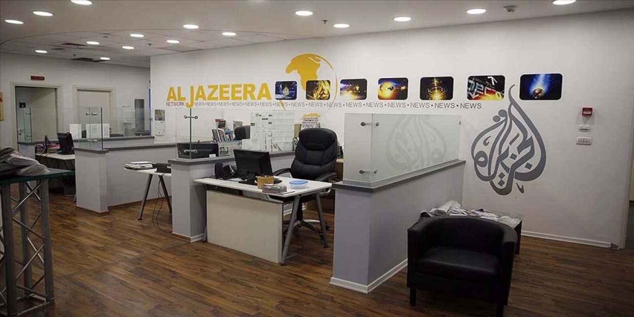 İsrail askerleri Al Jazeera'nın Ramallah ofisini kapattı
