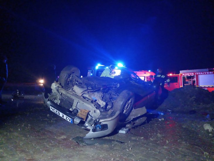 Konya'da otomobil devrildi: 1 ölü, 2 yaralı