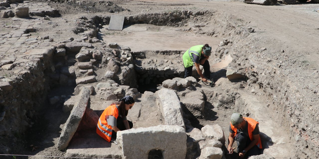 Yapılan kazılarda Osmanlı’nın ilk hamam örneği bulundu