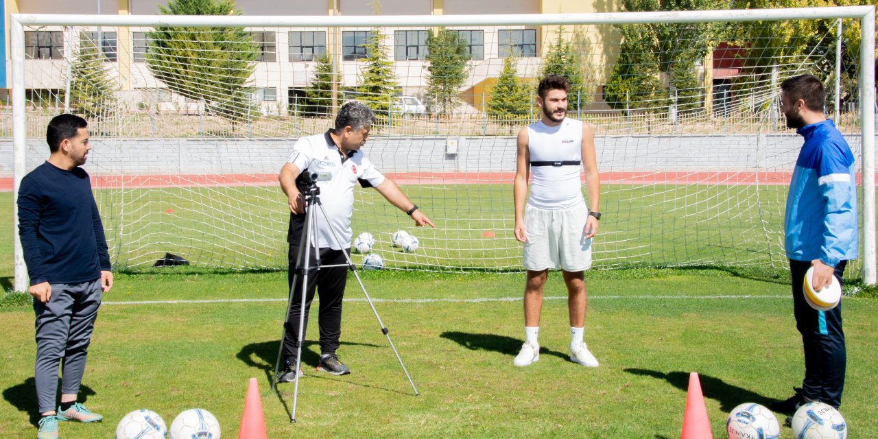 Konya’da antrenörlerin maç sırasındaki stres seviyeleri ölçülecek