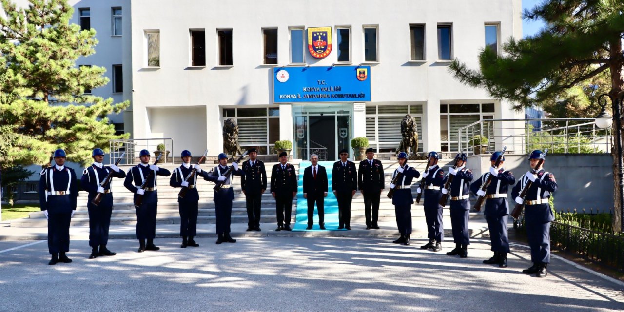 Konya Valisi Akın’dan İl Jandarma Komutanlığı’na ziyaret