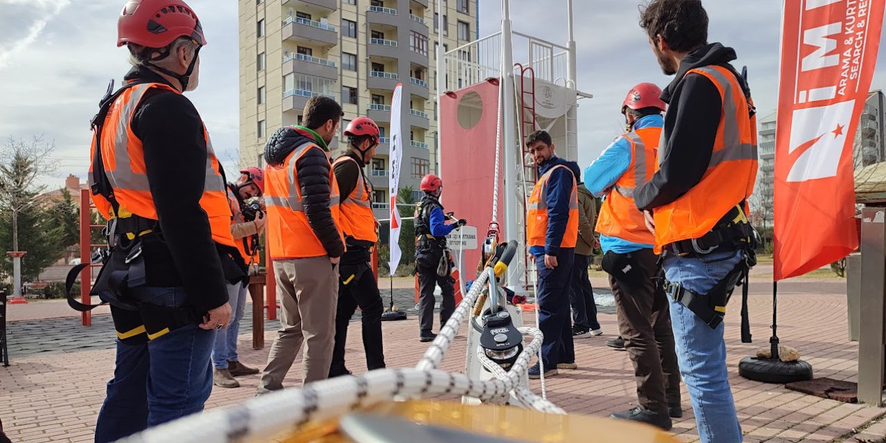 Konya depreme ne kadar hazır? Ücretsiz eğitime katılımcı bekleniyor